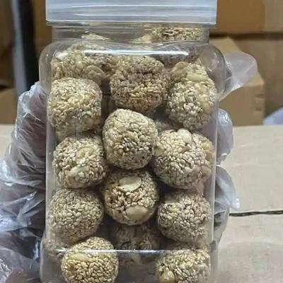 তিলের নাড়ু