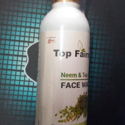 Top Fairness Neem& TeaTree Face wash